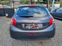 voiture occasion PEUGEOT 208 à la Réunion disponible sur noutlauto.re