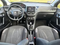 voiture occasion PEUGEOT 208 à la Réunion disponible sur noutlauto.re