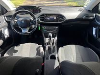 voiture occasion PEUGEOT 308 à la Réunion disponible sur noutlauto.re