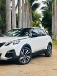 voiture occasion PEUGEOT 3008 à la Réunion disponible sur noutlauto.re