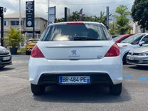 voiture occasion PEUGEOT 308 à la Réunion disponible sur noutlauto.re