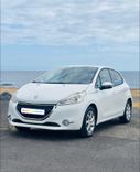 voiture occasion PEUGEOT 208 à la Réunion disponible sur noutlauto.re