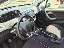 voiture occasion PEUGEOT 2008 à la Réunion disponible sur noutlauto.re