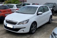 voiture occasion PEUGEOT 308 à la Réunion disponible sur noutlauto.re