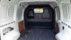 voiture occasion FORD TRANSIT CONNECT à la Réunion disponible sur noutlauto.re