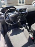 voiture occasion PEUGEOT 208 à la Réunion disponible sur noutlauto.re