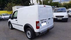 voiture occasion FORD TRANSIT CONNECT à la Réunion disponible sur noutlauto.re
