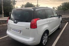 voiture occasion PEUGEOT 5008 à la Réunion disponible sur noutlauto.re
