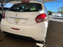 voiture occasion PEUGEOT 208 à la Réunion disponible sur noutlauto.re