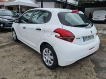 voiture occasion PEUGEOT 208 à la Réunion disponible sur noutlauto.re