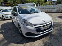 voiture occasion PEUGEOT 208 à la Réunion disponible sur noutlauto.re