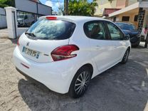 voiture occasion PEUGEOT 208 à la Réunion disponible sur noutlauto.re