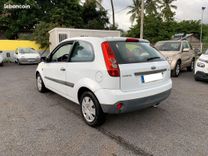 voiture occasion FORD FIESTA à la Réunion disponible sur noutlauto.re