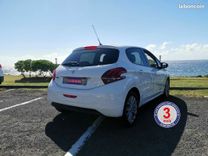 voiture occasion PEUGEOT 208 à la Réunion disponible sur noutlauto.re