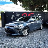 voiture occasion KIA RIO à la Réunion disponible sur noutlauto.re
