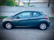 voiture occasion PEUGEOT 208 à la Réunion disponible sur noutlauto.re