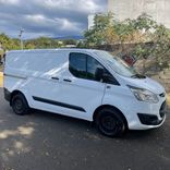 voiture occasion FORD TRANSIT CUSTOM à la Réunion disponible sur noutlauto.re