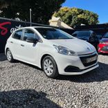 voiture occasion PEUGEOT 208 à la Réunion disponible sur noutlauto.re