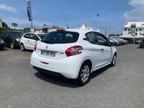 voiture occasion PEUGEOT 208 à la Réunion disponible sur noutlauto.re