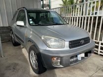 voiture occasion TOYOTA RAV4 à la Réunion disponible sur noutlauto.re