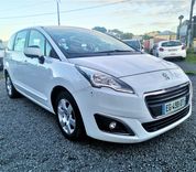voiture occasion PEUGEOT 5008 à la Réunion disponible sur noutlauto.re