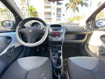 voiture occasion PEUGEOT 107 à la Réunion disponible sur noutlauto.re