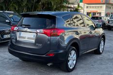 voiture occasion TOYOTA RAV4 à la Réunion disponible sur noutlauto.re