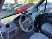 voiture occasion FORD TRANSIT CONNECT à la Réunion disponible sur noutlauto.re