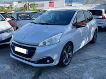 voiture occasion PEUGEOT 208 à la Réunion disponible sur noutlauto.re