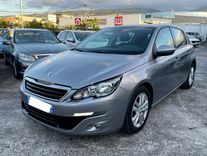 voiture occasion PEUGEOT 308 à la Réunion disponible sur noutlauto.re