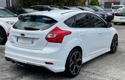 voiture occasion FORD FOCUS à la Réunion disponible sur noutlauto.re