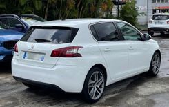 voiture occasion PEUGEOT 308 à la Réunion disponible sur noutlauto.re