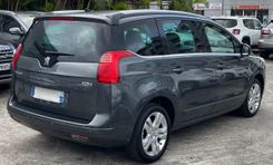 voiture occasion PEUGEOT 5008 à la Réunion disponible sur noutlauto.re