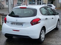 voiture occasion PEUGEOT 208 à la Réunion disponible sur noutlauto.re