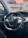voiture occasion PEUGEOT 3008 à la Réunion disponible sur noutlauto.re