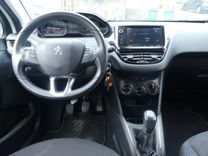 voiture occasion PEUGEOT 208 à la Réunion disponible sur noutlauto.re