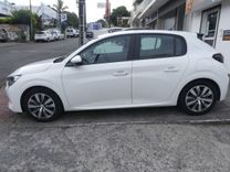 voiture occasion PEUGEOT 208 à la Réunion disponible sur noutlauto.re