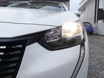 voiture occasion PEUGEOT 208 à la Réunion disponible sur noutlauto.re