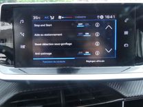 voiture occasion PEUGEOT 208 à la Réunion disponible sur noutlauto.re