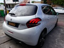voiture occasion PEUGEOT 208 à la Réunion disponible sur noutlauto.re