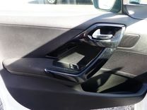 voiture occasion PEUGEOT 208 à la Réunion disponible sur noutlauto.re