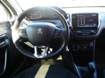 voiture occasion PEUGEOT 208 à la Réunion disponible sur noutlauto.re