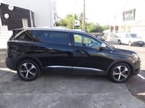 voiture occasion PEUGEOT 5008 à la Réunion disponible sur noutlauto.re