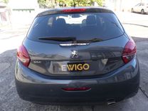 voiture occasion PEUGEOT 208 à la Réunion disponible sur noutlauto.re