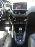 voiture occasion PEUGEOT 208 à la Réunion disponible sur noutlauto.re