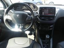 voiture occasion PEUGEOT 208 à la Réunion disponible sur noutlauto.re