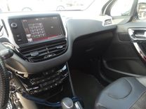 voiture occasion PEUGEOT 208 à la Réunion disponible sur noutlauto.re