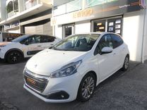 voiture occasion PEUGEOT 208 à la Réunion disponible sur noutlauto.re