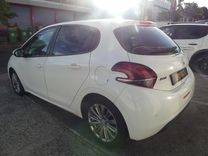 voiture occasion PEUGEOT 208 à la Réunion disponible sur noutlauto.re