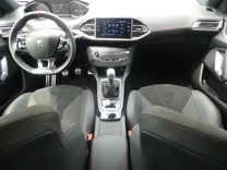 voiture occasion PEUGEOT 308 à la Réunion disponible sur noutlauto.re